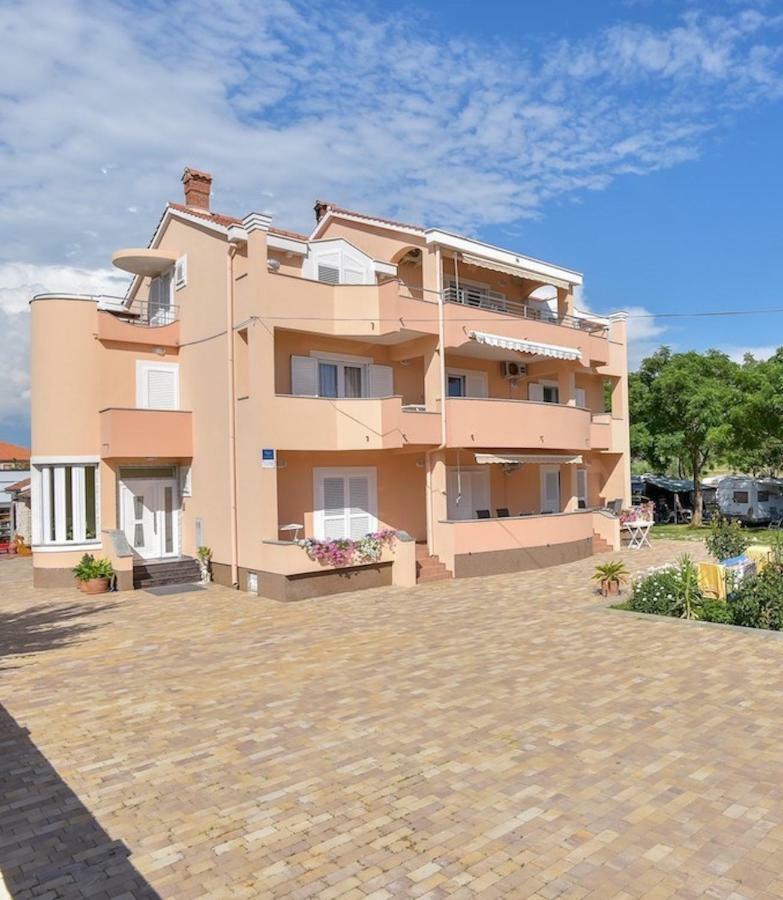 Apartments Medanic - Private Pool Privlaka  Exterior foto