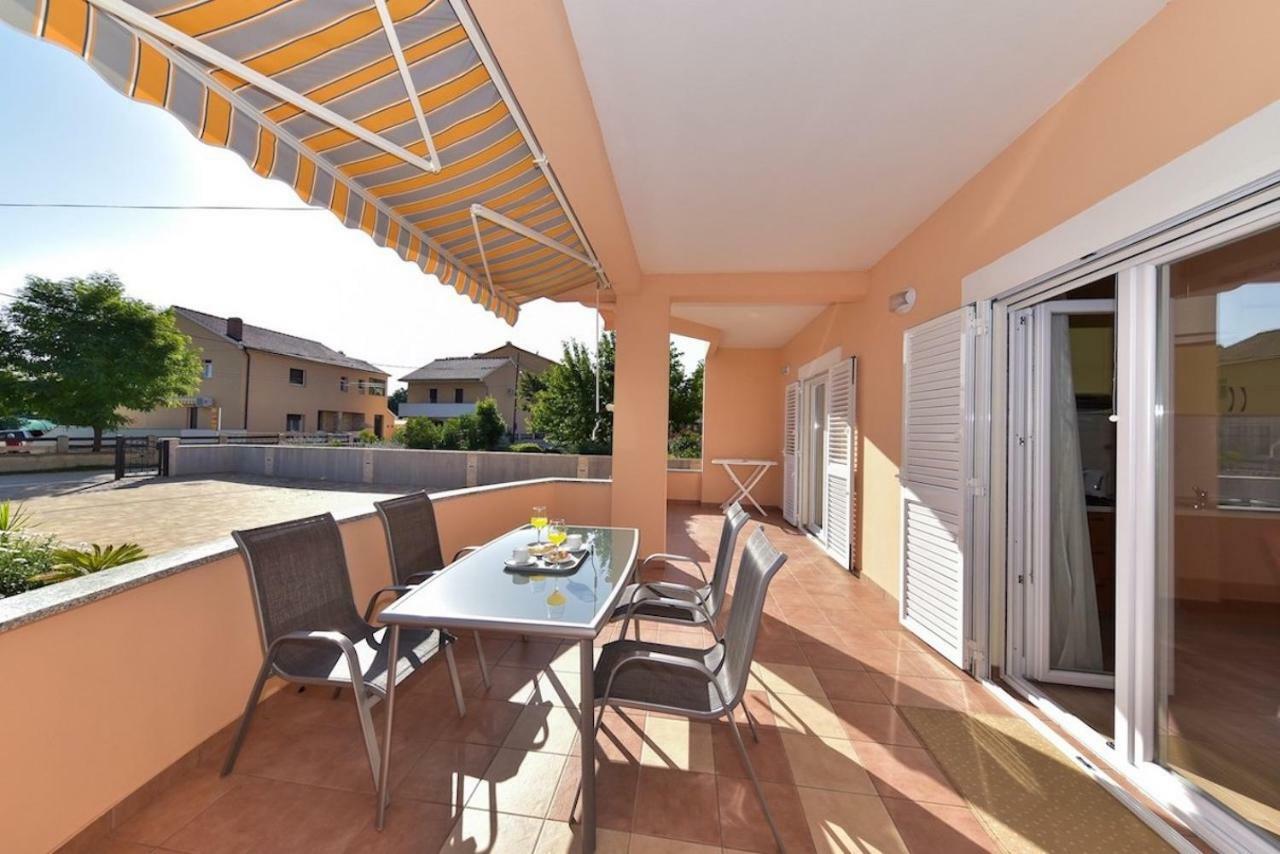 Apartments Medanic - Private Pool Privlaka  Exterior foto